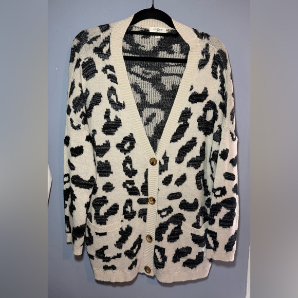 Umgee Cream and Black Animal Print Cardigan - Picture 2 of 5